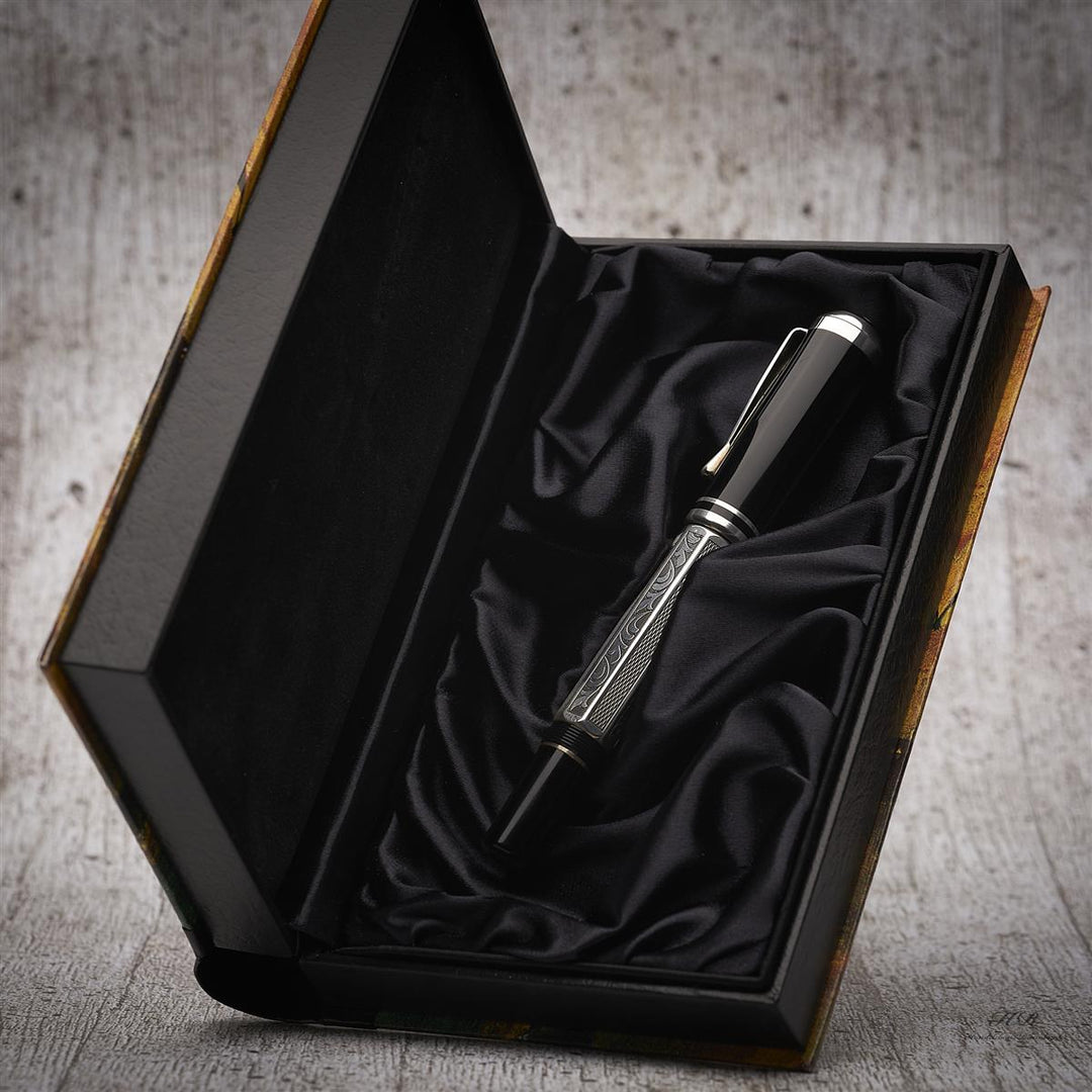 Montblanc Writers Edition Fountain Pen COLLECTION E Hemingway 1992 - Brothers Grimm 2022