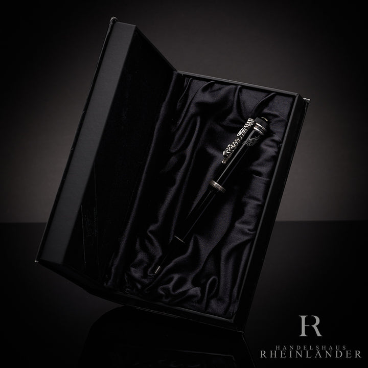 Montblanc Writers Edition Fountain Pen COLLECTION E Hemingway 1992 - Brothers Grimm 2022