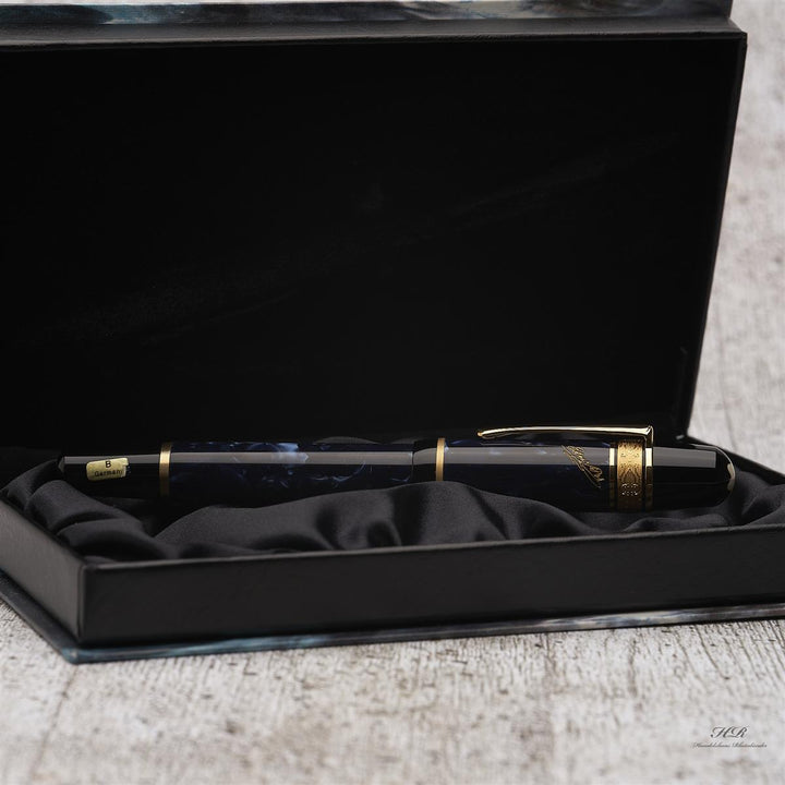 Montblanc Writers Edition Fountain Pen COLLECTION E Hemingway 1992 - Brothers Grimm 2022