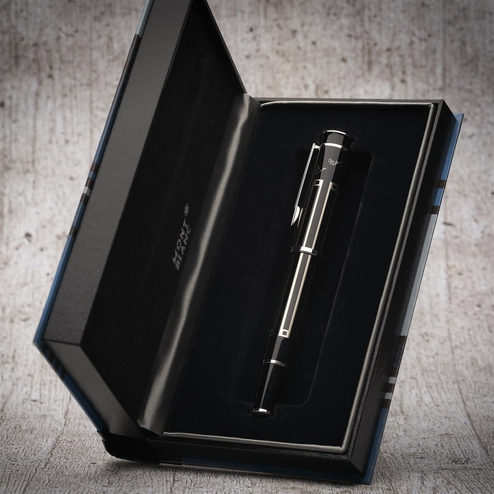 Montblanc Writers Edition Fountain Pen COLLECTION E Hemingway 1992 - Brothers Grimm 2022