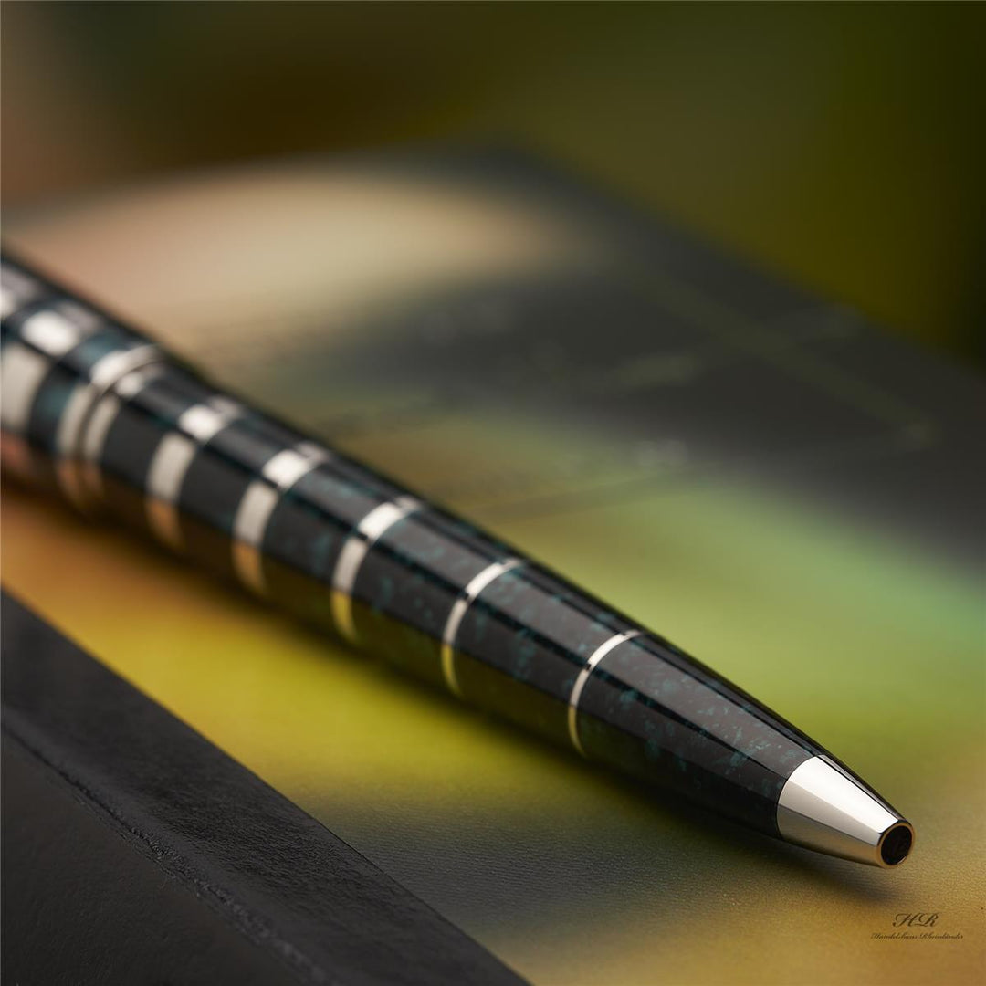Montblanc Writers Edition from 2008 Sir George Bernard Shaw pen ID 102391 orig