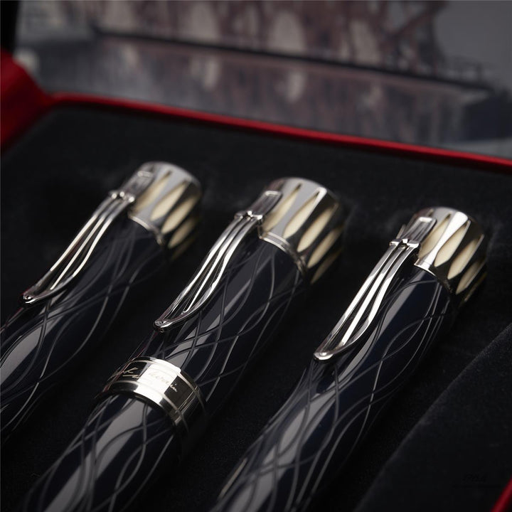 Montblanc Writers Edition from 2010 Mark Twain set of 3 ID 105639 with original packaging SOLD OUT