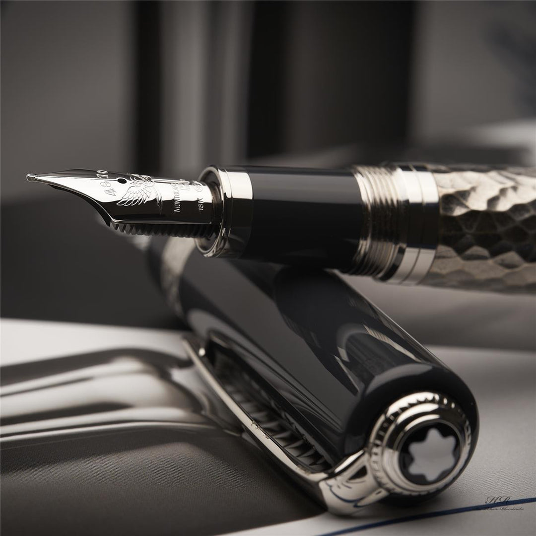 Montblanc Writers Edition from 2015 Leo Tolstoy fountain pen ID 111049 with original packaging