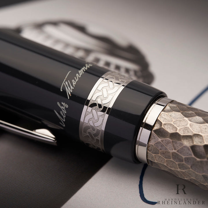 Montblanc Writers Edition from 2015 Leo Tolstoy ballpoint pen ID 111050 with original packaging