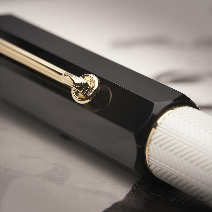 Montblanc Writers Edition of 2016 William Shakespeare Ballpoint Pen ID 114349