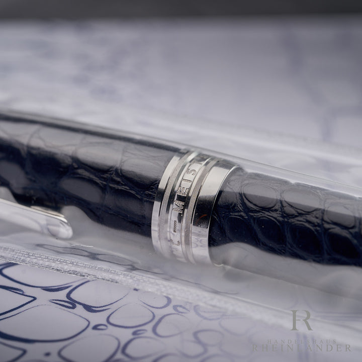 Nahaufnahme des MOntblanc Great Masters Füller mit Kappenringen und Meisterstück Gravur