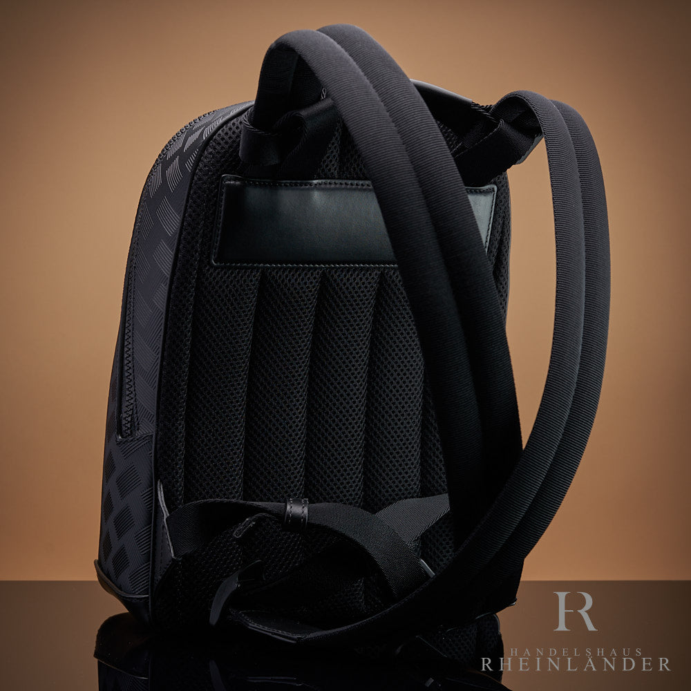 extreme mini backpack Pink Extinct MADPAX With fierce spikes and a bold pink reptilian texture Montblanc - Extreme 3.0 Mini