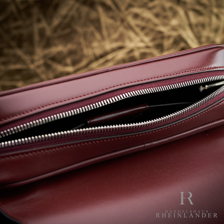Montblanc Leather Goods Meisterstück Messenger Bag Sfumato Burgundy 131678