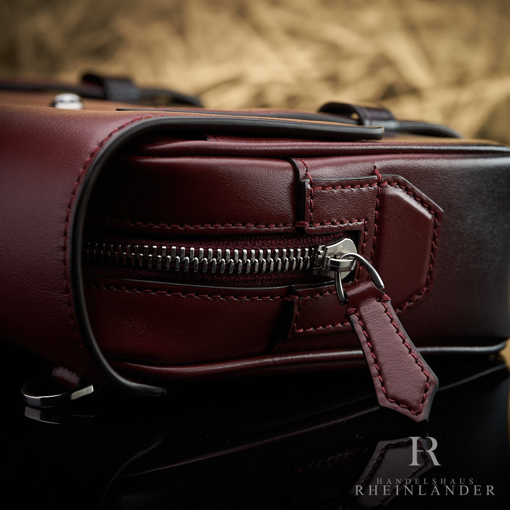 Montblanc Leather Goods Meisterstück Messenger Bag Sfumato Burgundy 131678