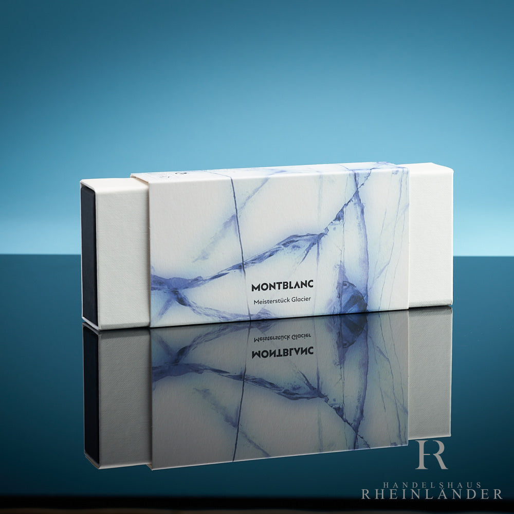 Montblanc Glacier Kollektion Originalverpackung mit Eismuster stehend vor blauem Hintergrund