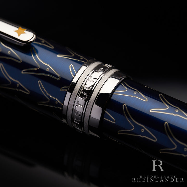 Montblanc Meisterstück Le Petit Prince Solitaire Le Grand fountain pen ID 118065 OVP