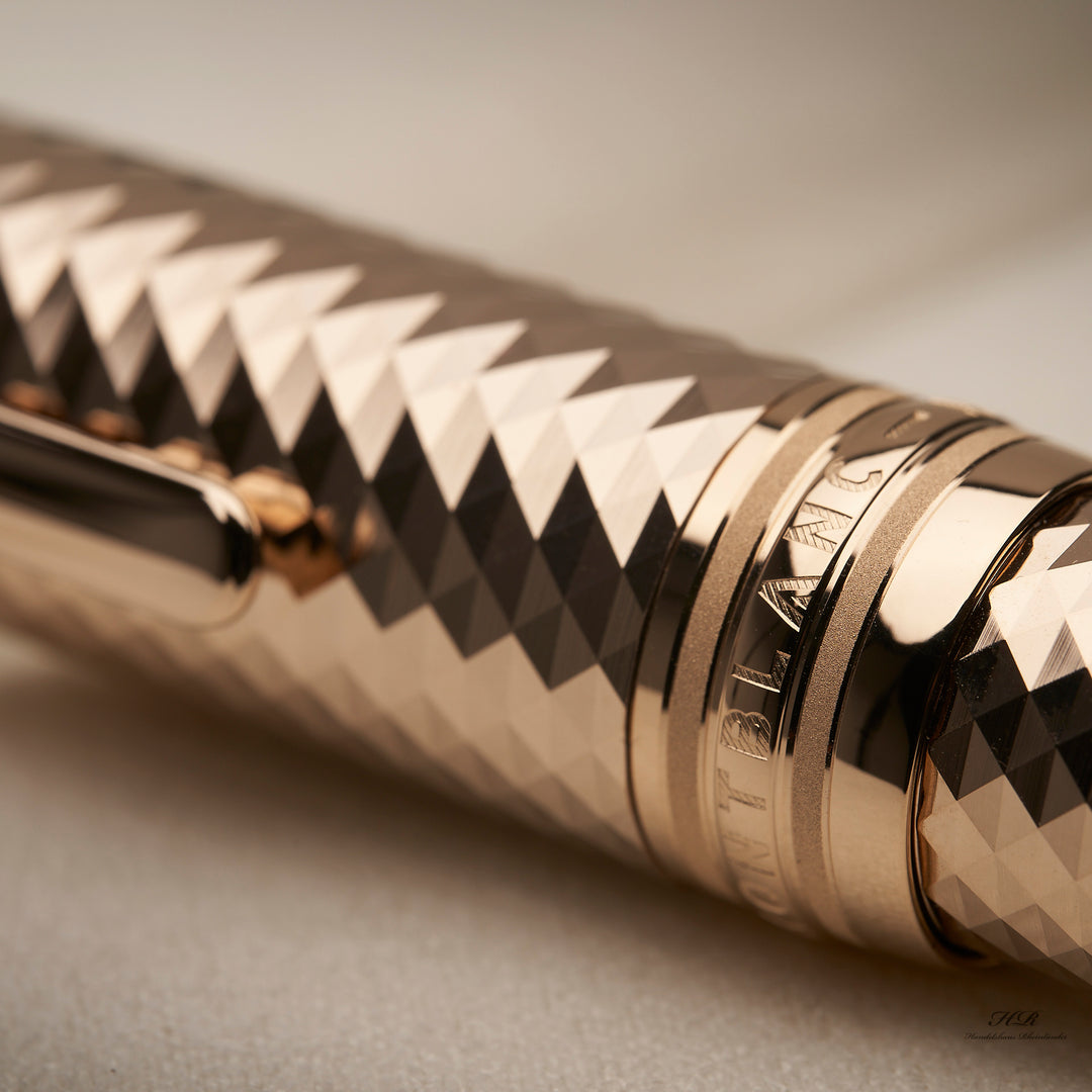 Montblanc Meisterstück Solitaire Geometric Dimension Le Grand Füller ID 105990