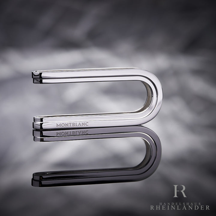 Montblanc The Great Gatsby Geldklammer stehend vor silbernem Hintergrund mit graviertem Montblanc Schriftzug