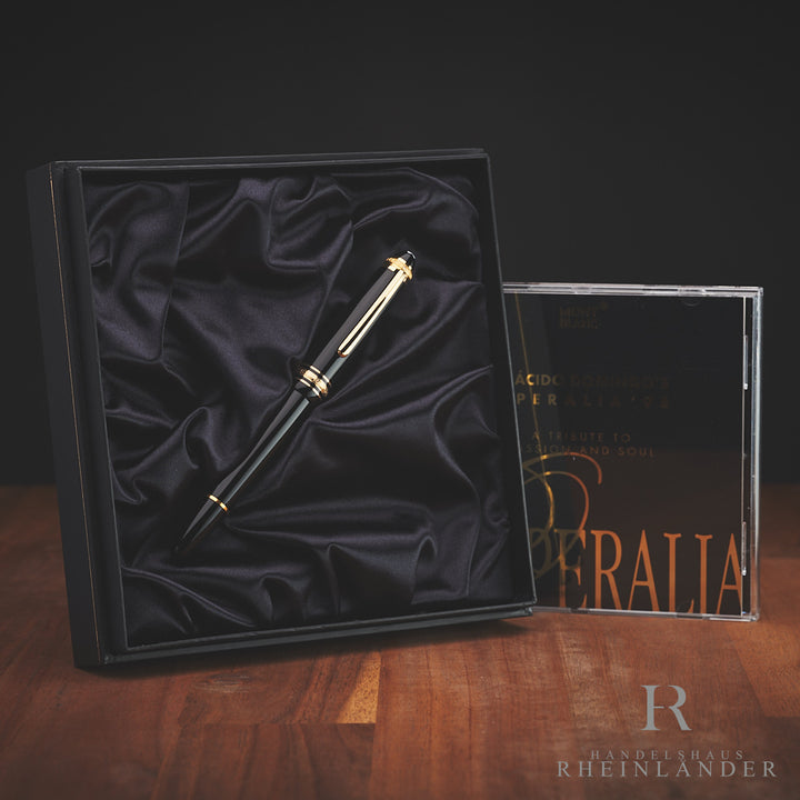 schwarzer Montblanc Füller in Geschenkbox mit CD auf Holztisch