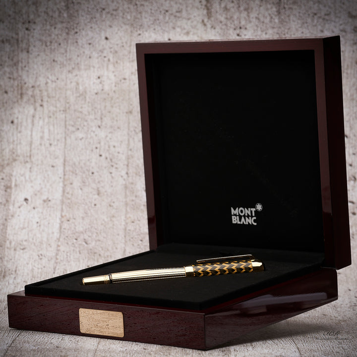 Montblanc Patron of Art 888 Edition from 2004 J P Morgan Fountain Pen 9963 NIB