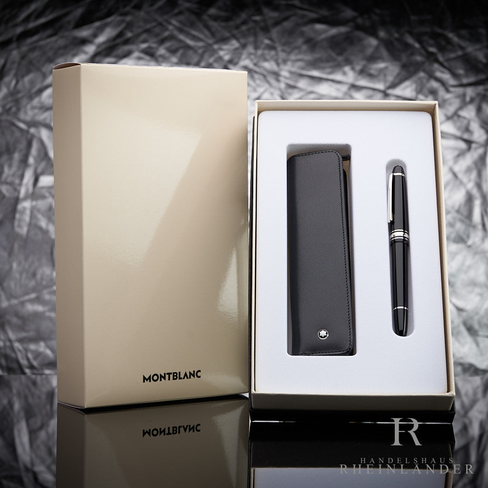 Schwarzer Meistersrück Füller von Montblanc mit Lederhülle zusammen in offen stehender Originalverpackung fotografiert
