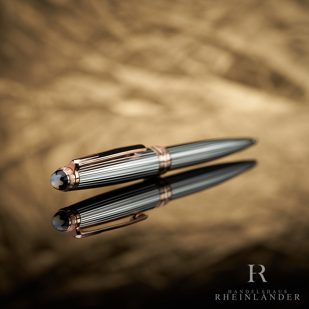 Montblanc Solitaire Limited Edition 1924 Pinstripe Ballpoint Pen ID 03107