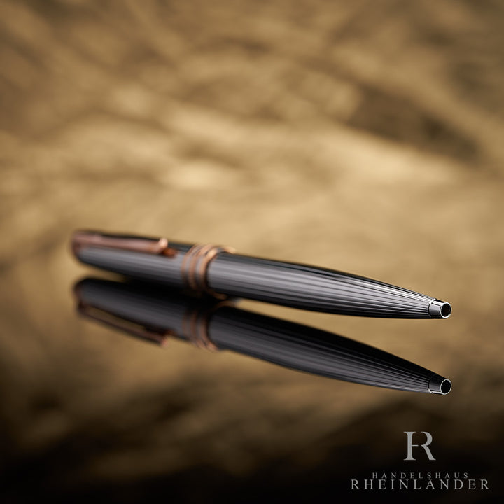 Montblanc Solitaire Limited Edition 1924 Pinstripe Ballpoint Pen ID 03107