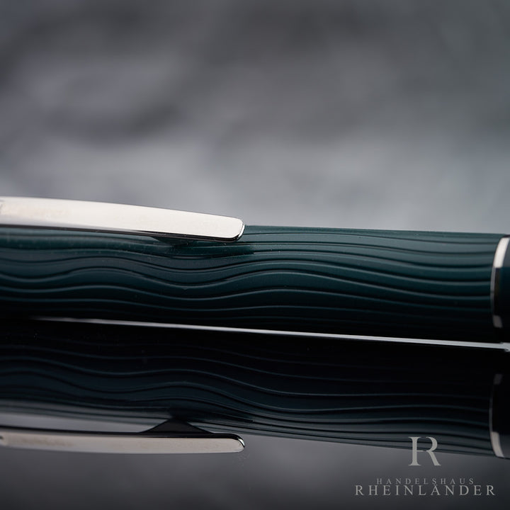 Montblanc Starwalker Polargreen Resin Ballpoint Pen ID 132904